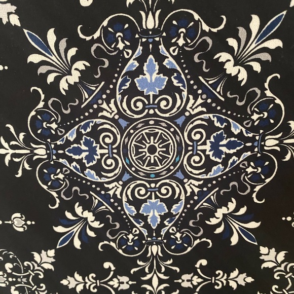 White House Black Market Black and Blue Patterned Dress - Picture 9 of 12